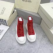 Alexander McQueen Tread Slick High Lace Up Boots Red - 2