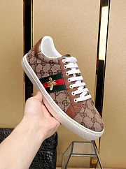 Gucci Ace GG Supreme Sneaker With Bees Brown - 6