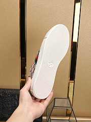 Gucci Ace GG Supreme Sneaker With Bees Brown - 5