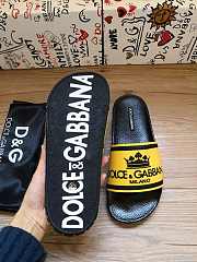 Dolce & Gabbana Crown Logo Embossed Slides Black Yellow - 5