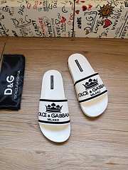 Dolce & Gabbana Crown Logo Embossed Slides White CS1884AO232 - 5