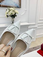 Valentino Garavani Salones Vlogo De Piel White - 4