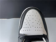 Air Jordan 1 Retro High Top 3 2.0 DA2728-100 - 3