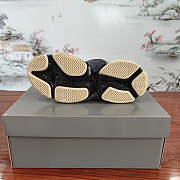 Balenciaga Triple S Grey 483513W06E11259 - 3