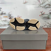 Balenciaga Triple S Neon Pink 2019 524039W09O65671 - 3