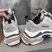 Balenciaga Triple S Vanille 524039 W09O6 9787 - 5