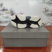 Balenciaga Triple S White Purple 541641 W09OF 9095 - 6