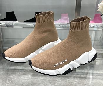 Balenciaga Speed Beige 587280 W170 22300