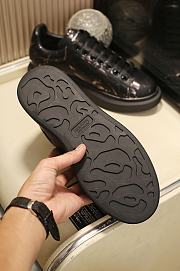 Alexander McQueen Oversized Black Color Fading - 6