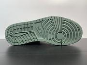 Air Jordan 1 Retro High Clay Green 555088-135 - 4