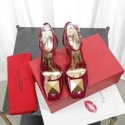 Valentino Garavani Roman Stud Square-toe Pumps Red Wine - 2
