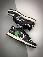 Nike SB Dunk Low OG QS Quartersnacks Zebra DM3510-001 - 2