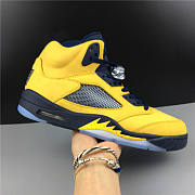 Air Jordan 5 Retro Michigan (2019) CQ9541-704 - 2