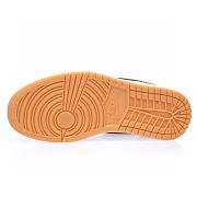 Air Jordan 1 Low SE Light Curry DH6931-102 - 2