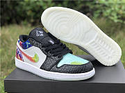 Air Jordan 1 Low Galaxy CW7309-090 - 3