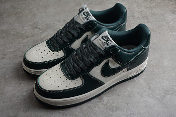 Nike Air Force 1 07 Low Green White LU6965-756