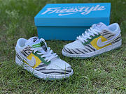 Nike Dunk Low Doernbecher Zoe DR7305-100 - 4