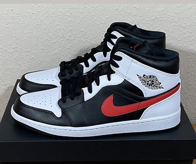 Air Jordan 1 Mid Black Chile Red White 554724-075 - 1