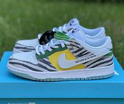 Nike Dunk Low Doernbecher Zoe DR7305-100 - 1