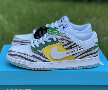 Nike Dunk Low Doernbecher Zoe DR7305-100