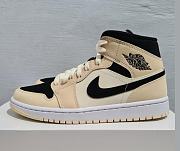 Air Jordan 1 Mid Barely Orange BQ6472 -800 - 1