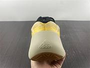 Adidas Yeezy 700 V3 Mono Safflower HP5425 - 3