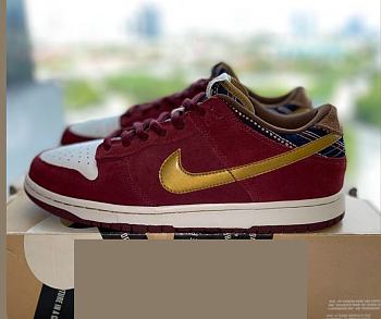 Nike SB Dunk Low Anchorman 304292-672