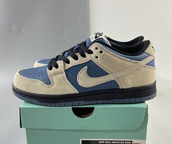 Nike SB Dunk Low Light Cream Thunderstorm BQ6817-200