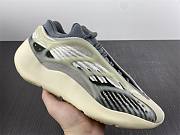 Adidas Yeezy 700 V3 Fade Salt ID1674 - 6