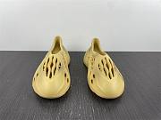 Adidas Yeezy Foam RNR Desert Sand GV6843 - 2