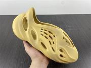 Adidas Yeezy Foam RNR Desert Sand GV6843 - 6