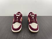Nike SB Dunk Low Skate Like A Girl DX4589-600 - 3