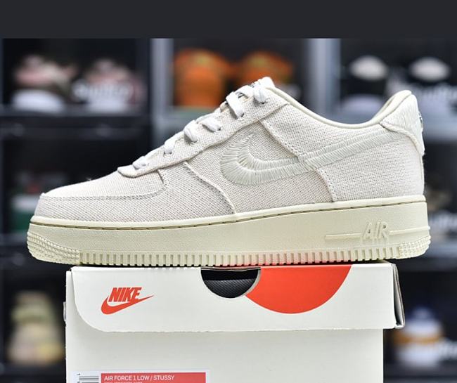 Nike Air Force 1 Low Stussy Fossil CZ9084-200  - 1