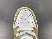 Nike Dunk Low Essential Paisley Pack Barley DH4401-104 - 2
