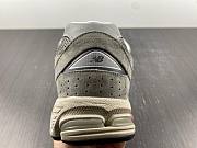 New Balance 2002R Marblehead Light Aluminum ML2002RC - 2