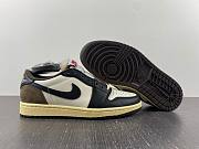 Air Jordan 1 Low Travis Scott Mocha CQ4277-105 - 3