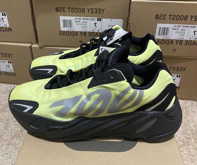 Adidas Yeezy Boost 700 MNVN Phosphor FY3727 - 1