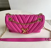 Louis Vuitton New Wave Chain Bag Agathe Rose 24X14X9.5CM - 2