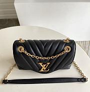 Louis Vuitton New Wave Chain Bag Black 24X14X9.5CM - 3