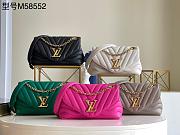 Louis Vuitton New Wave Chain Bag Ivoire 24X14X9.5CM - 3