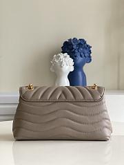 Louis Vuitton New Wave Chain Bag Taupe 24X14X9.5CM - 6
