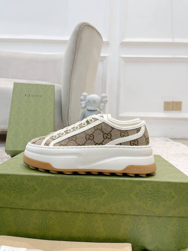 Gucci Sneakers Beige and Ebony 746766 20Q20 9745 - 1