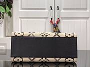 Louis Vuitton OnTheGo MM M46016 BEIGE 35x27x14cm - 4