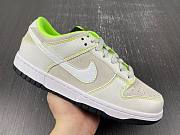 Nike Dunk Low University of Oregon PE (2023) FQ7260-001 - 3