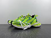 Balenciaga Phantom Runner Fluorescent Green 734T34 W3XL7 9198 - 1