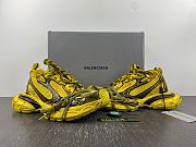 Balenciaga Phantom Runner Yellow Black 734T34 W3XL2 7010 - 2
