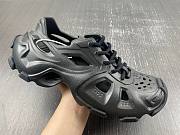 Balenciaga Mold Closed Rubber Black 702416 W2CE9 1000 - 5