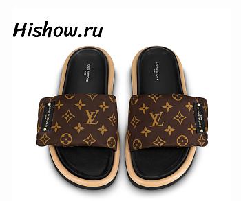 Louis Vuitton Pool Pillow Flat Comfort Mule 1AAEBX