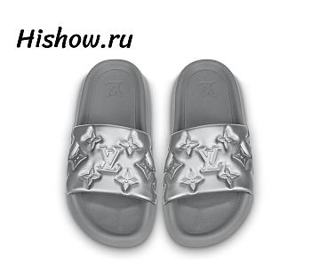 Louis Vuitton Waterfront Mule Silver 1AAR7X