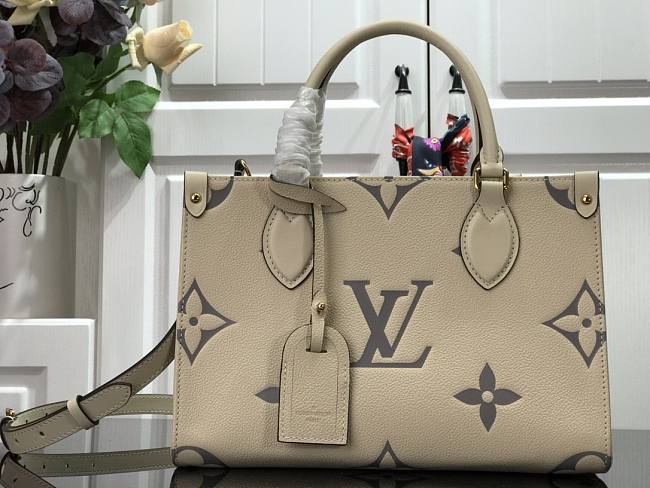 Louis Vuitton OnTheGo PM M45659 BEIGE 25x19x11.5cm - 1